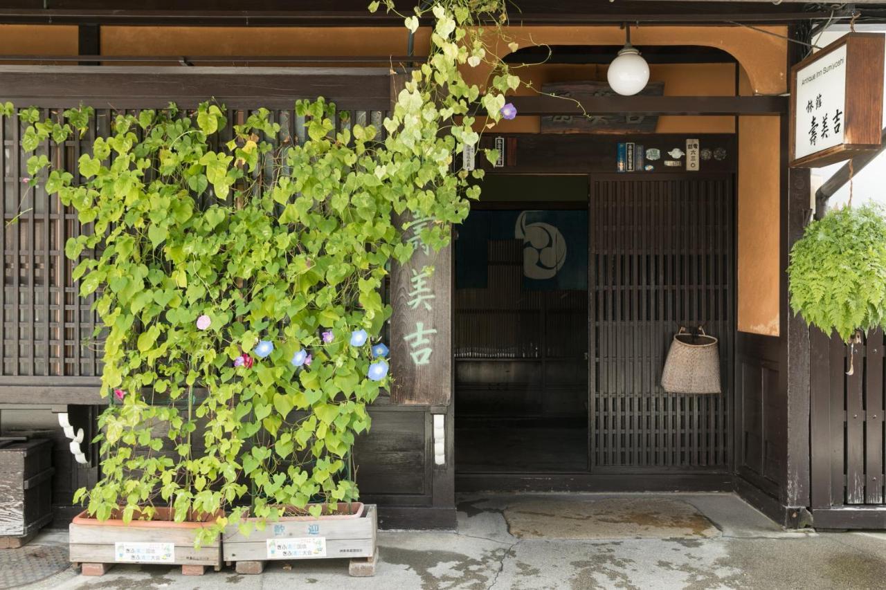 Sumiyoshi Ryokan Такаяма Экстерьер фото