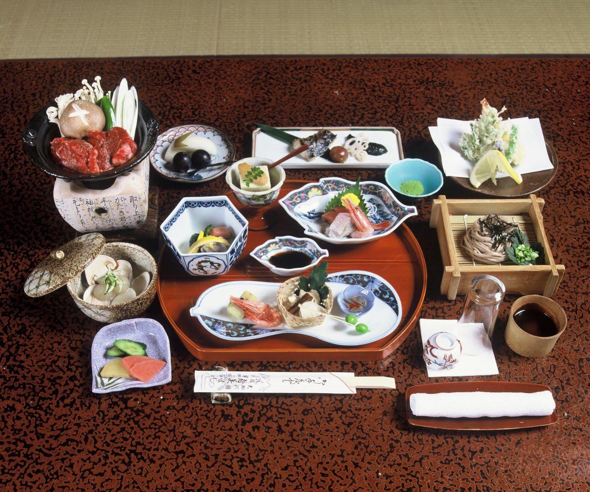 Sumiyoshi Ryokan Такаяма Экстерьер фото