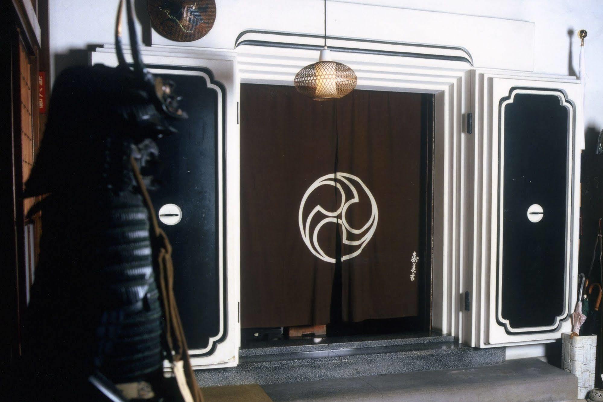 Sumiyoshi Ryokan Такаяма Экстерьер фото